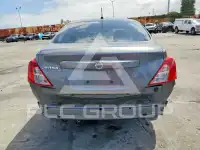 2017 Nissan VERSA photo
