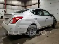 2017 Nissan VERSA фото