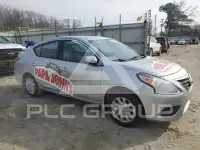 2017 Nissan VERSA фото