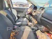 2017 Nissan VERSA фото