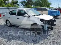 2017 Nissan VERSA фото