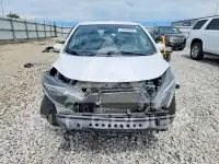 2017 Nissan VERSA фото