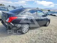 2017 Nissan VERSA фото