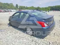 2017 Nissan VERSA photo