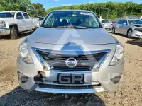 2017 Nissan VERSA фото