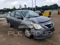 2017 Nissan VERSA photo
