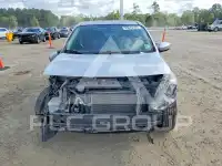 2017 Nissan VERSA фото