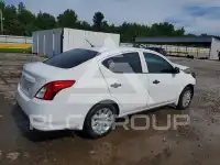 2017 Nissan VERSA photo