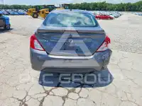 2017 Nissan VERSA photo