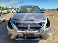2017 Nissan VERSA фото