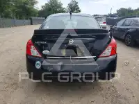 2017 Nissan VERSA photo