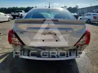 2017 Nissan VERSA фото