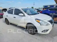 2017 Nissan VERSA фото