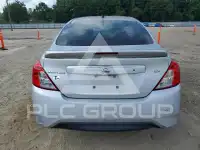 2017 Nissan VERSA фото