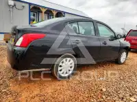 2017 Nissan VERSA фото