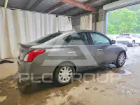 2017 Nissan VERSA фото