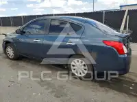 2017 Nissan VERSA фото
