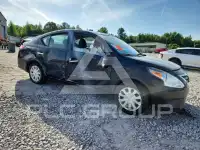 2017 Nissan VERSA фото