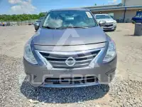 2017 Nissan VERSA photo