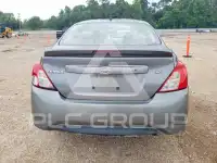 2017 Nissan VERSA photo