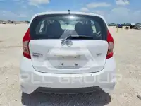2017 Nissan VERSA фото