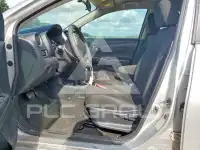 2017 Nissan VERSA фото