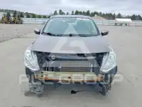 2017 Nissan VERSA фото