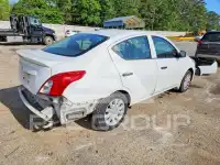 2017 Nissan VERSA photo