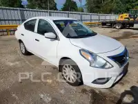 2017 Nissan VERSA photo