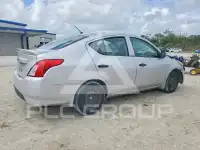 2017 Nissan VERSA photo