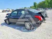 2017 Nissan VERSA фото