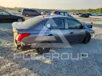 2017 Nissan VERSA photo