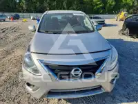 2017 Nissan VERSA фото