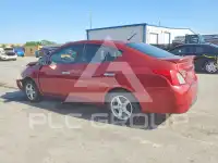 2017 Nissan VERSA фото
