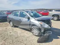 2017 Nissan VERSA photo