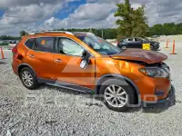 2017 Nissan ROGUE фото