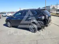 2017 Nissan ROGUE photo