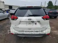 2017 Nissan ROGUE photo