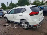 2017 Nissan ROGUE photo