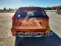 2017 Nissan ROGUE photo