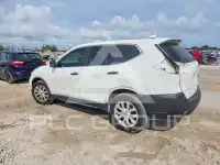 2017 Nissan ROGUE photo