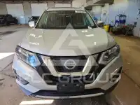 2017 Nissan ROGUE photo