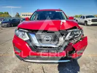 2017 Nissan ROGUE photo