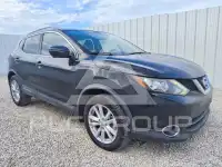 2017 Nissan ROGUE photo