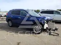 2017 Nissan ROGUE фото