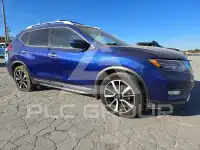 2017 Nissan ROGUE photo