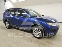 2017 Nissan ROGUE photo