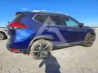 2017 Nissan ROGUE photo