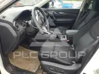 2017 Nissan ROGUE photo
