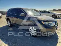 2017 Nissan ROGUE photo